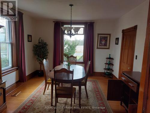7215 Old Scugog Rd N, Clarington, ON - Indoor Photo Showing Dining Room