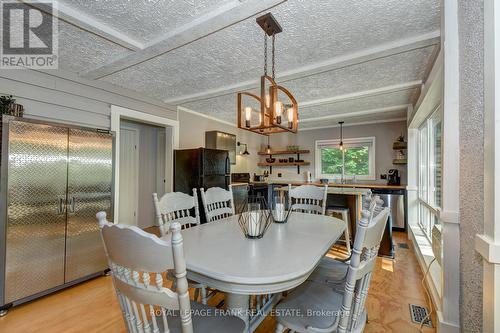 84 Irwin Drive, Galway-Cavendish And Harvey, ON - Indoor Photo Showing Kitchen With Double Sink