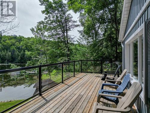 84 Irwin Drive, Galway-Cavendish And Harvey, ON - Outdoor With Deck Patio Veranda