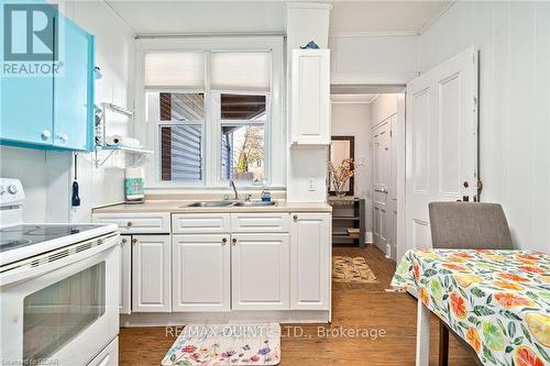 156 Bridge St E, Belleville, ON - Indoor Photo Showing Kitchen With Double Sink