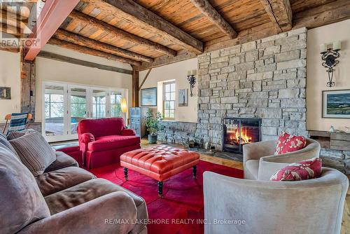 425 Orchard Grove Road, Alnwick/Haldimand, ON - Indoor Photo Showing Living Room With Fireplace