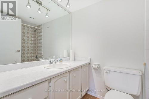 #505 -2175 Marine Dr, Oakville, ON - Indoor Photo Showing Bathroom