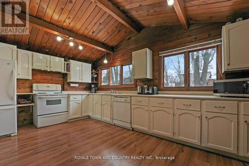 121 Percy Crescent, Scugog, ON - Indoor Photo Showing Kitchen