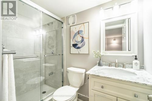 142 Maria Rd, Markham, ON - Indoor Photo Showing Bathroom