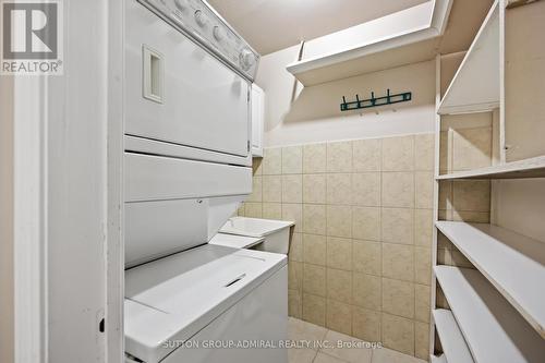 #105 -9901 Keele St, Vaughan, ON - Indoor Photo Showing Laundry Room