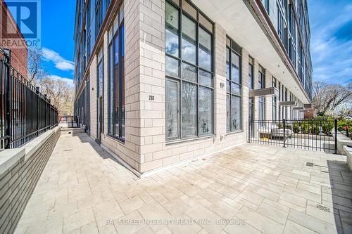 #109 -250 Lawrence Ave W, Toronto, ON - Outdoor With Exterior