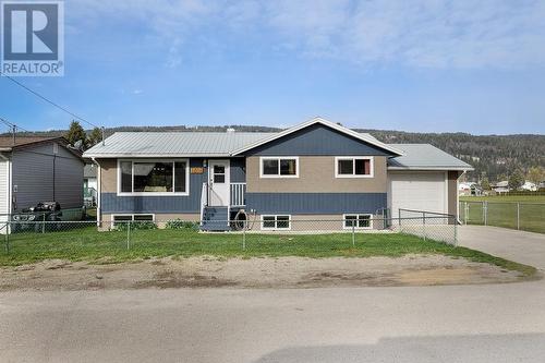 1805 Pete Street, Enderby, BC - Outdoor