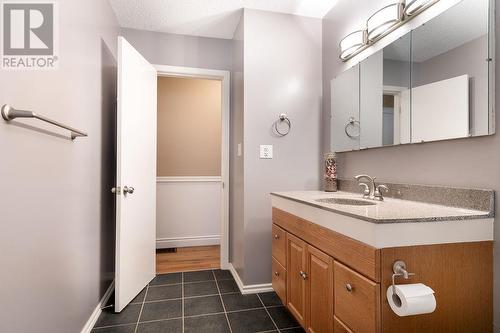 1805 Pete Street, Enderby, BC - Indoor Photo Showing Bathroom