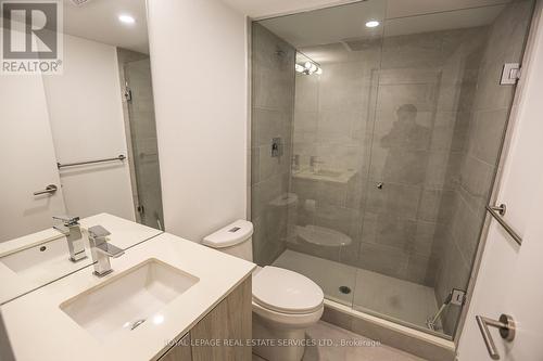 #2501 -47 Mutual St, Toronto, ON - Indoor Photo Showing Bathroom