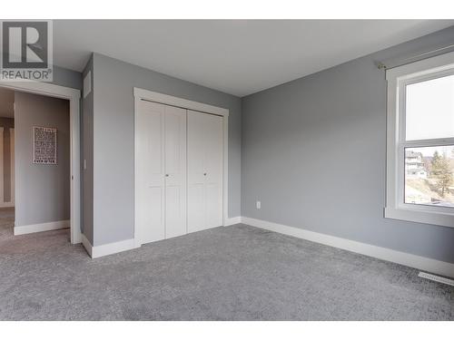 2772 Canyon Crest Drive, West Kelowna, BC - Indoor Photo Showing Other Room