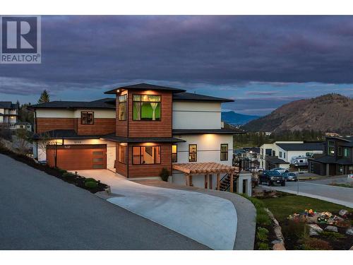 2772 Canyon Crest Drive, West Kelowna, BC - Outdoor