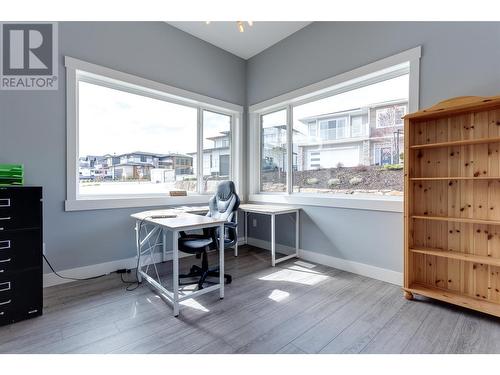 2772 Canyon Crest Drive, West Kelowna, BC - Indoor Photo Showing Office