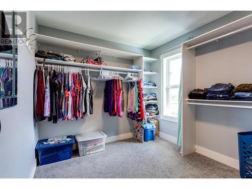 2772 Canyon Crest Drive, West Kelowna, BC - Indoor With Storage