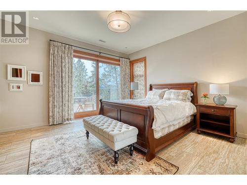 109 Flagstone Rise, Naramata, BC - Indoor Photo Showing Bedroom