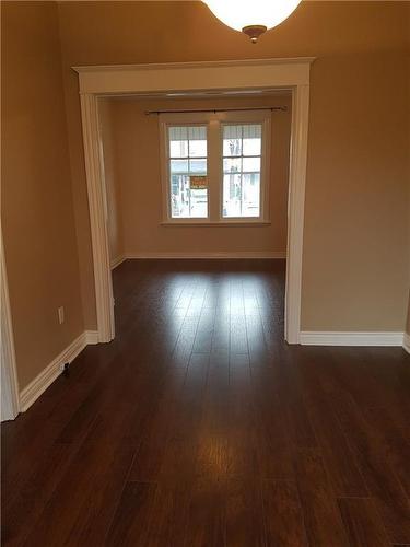 100 Belmont Avenue, Hamilton, ON - Indoor Photo Showing Other Room