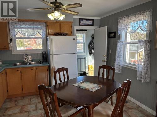 40 Village Cove Road E, Summerford, NL - Indoor Photo Showing Dining Room
