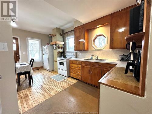 3736 Route 134, Shediac Bridge, NB - Indoor Photo Showing Kitchen With Double Sink