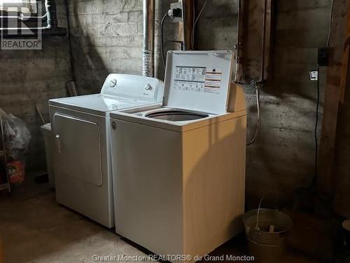 54 Pollett River Rd, Petitcodiac, NB - Indoor Photo Showing Laundry Room
