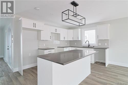 47 Sylvya Court, Fredericton, NB - Indoor Photo Showing Kitchen With Upgraded Kitchen