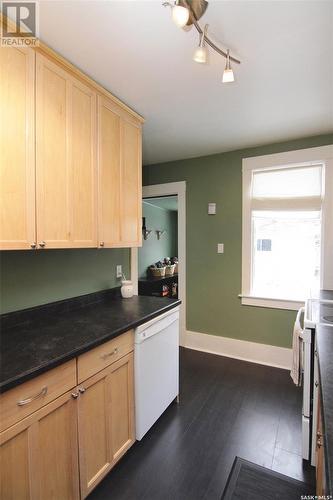 179 Angus Crescent, Regina, SK - Indoor Photo Showing Kitchen
