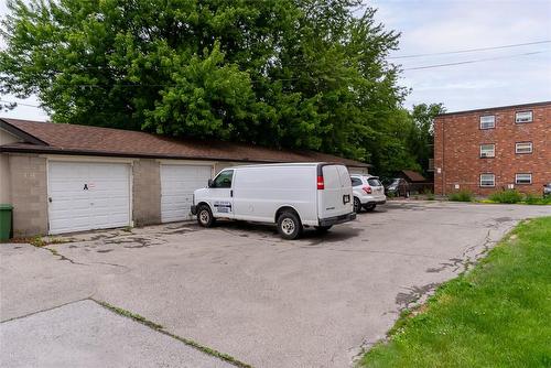 424 East 42Nd Street|Unit ##A-F, Hamilton, ON - Outdoor