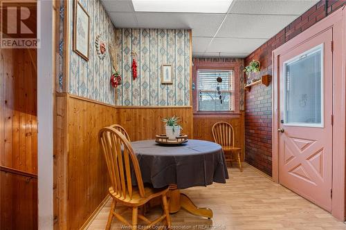 449 Curry Avenue, Windsor, ON - Indoor Photo Showing Dining Room