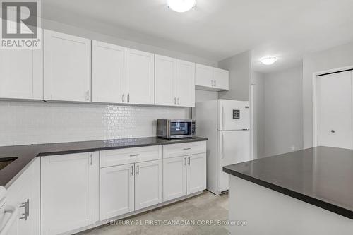 #704 -563 Mornington Ave, London, ON - Indoor Photo Showing Kitchen