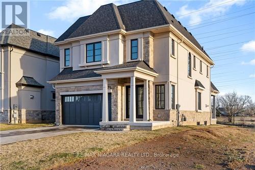 6374 Lucia Drive, Niagara Falls, ON - Outdoor With Facade