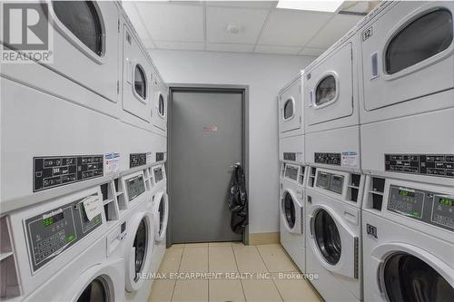 #118 - 77 Leland Street, Hamilton, ON - Indoor Photo Showing Laundry Room