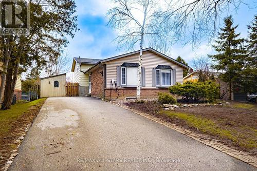 21 Sir Kay Dr, Markham, ON - Outdoor