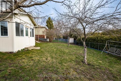 21 Sir Kay Drive, Markham, ON - Outdoor