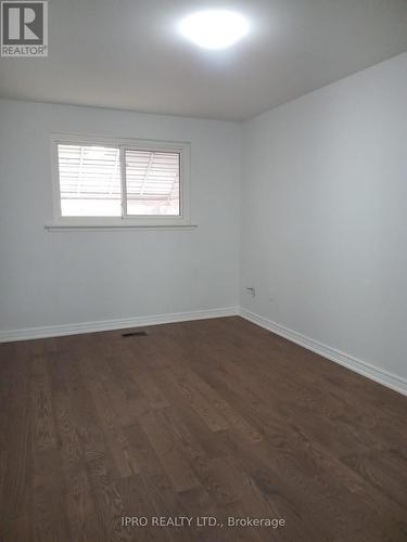 835 Forestwood Dr, Mississauga, ON - Indoor Photo Showing Other Room