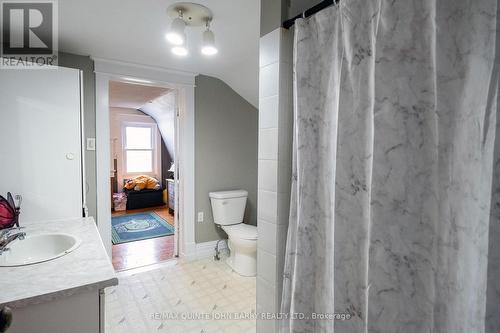 128 Creswell Drive, Quinte West, ON - Indoor Photo Showing Bathroom