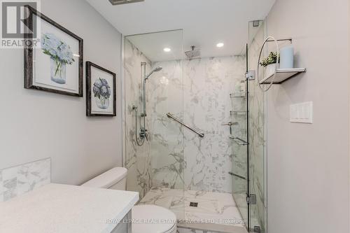 1208 - 2185 Marine Drive, Oakville, ON - Indoor Photo Showing Bathroom