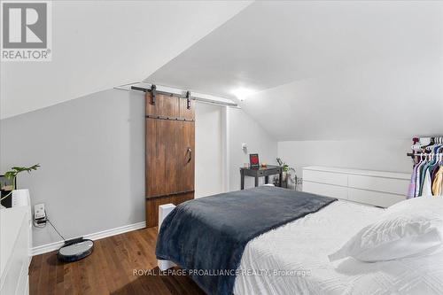 165 Lorne Ave, Quinte West, ON - Indoor Photo Showing Bedroom