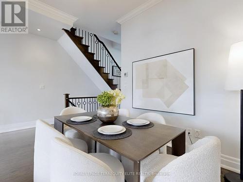 207 - 47 York Mills Road, Toronto, ON - Indoor Photo Showing Dining Room