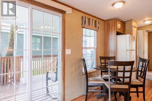 486 Cty Rd 18 - 14 Cove Bay Lane, Prince Edward County, ON - Indoor Photo Showing Dining Room
