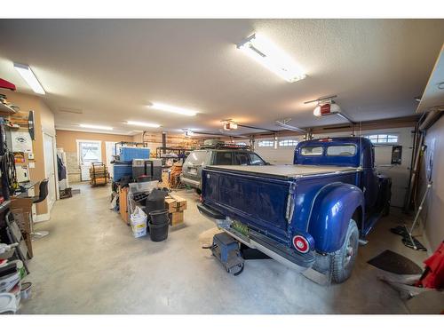3996 Galloway Frontage Road, Galloway, BC - Indoor