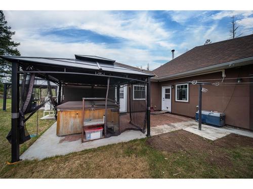 3996 Galloway Frontage Road, Galloway, BC - Outdoor