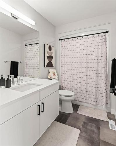 11 Will'S Way, Winnipeg, MB - Indoor Photo Showing Bathroom