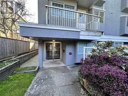 8732 Granville Street, Vancouver, BC - Outdoor