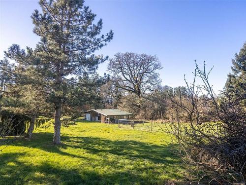 802 Towner Park Rd, North Saanich, BC - Outdoor