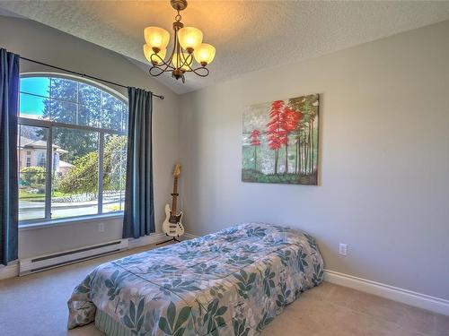 19-1893 Tzouhalem Rd, Duncan, BC - Indoor Photo Showing Bedroom