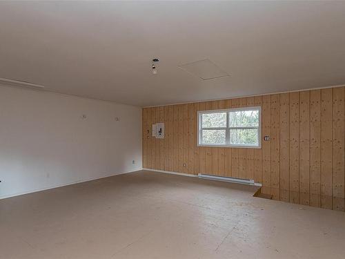 5058 West Saanich Rd, Saanich, BC - Indoor Photo Showing Other Room