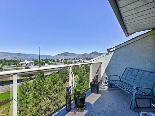 29-1580 Springhill Drive, Kamloops, BC - Outdoor