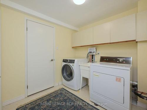 3 Belvedere Blvd, New Tecumseth, ON - Indoor Photo Showing Laundry Room
