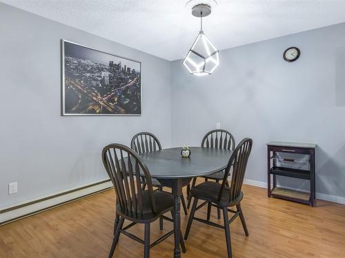 107-983 Bernard Avenue, Kelowna, BC - Indoor Photo Showing Dining Room