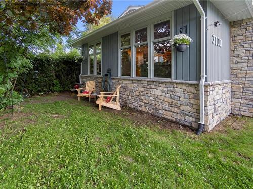 3700 9Th Avenue, Castlegar, BC - Outdoor With Deck Patio Veranda