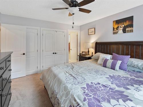 3700 9Th Avenue, Castlegar, BC - Indoor Photo Showing Bedroom