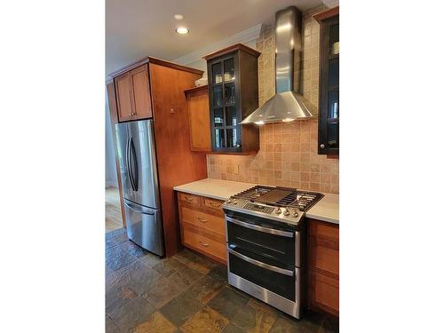 838 Rivers Edge Dr, Nanoose Bay, BC - Indoor Photo Showing Kitchen
